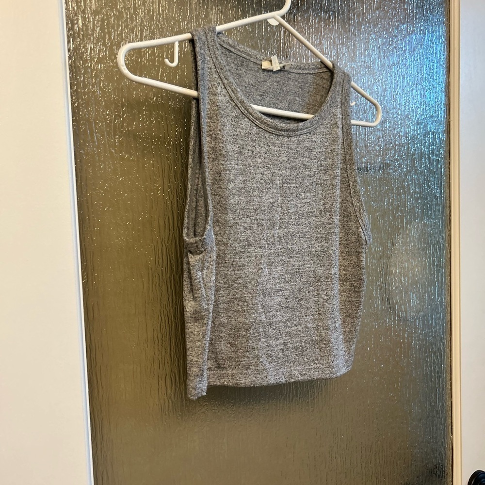 NWOT Wilfred Free (Aritzia) Cropped Tank Top